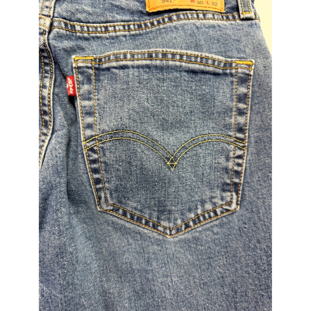 Levis 541 Athletic Taper Mens Jeans 30x32 Medium Wash Blue Denim Jeans (GG28) - Picture 6 of 9